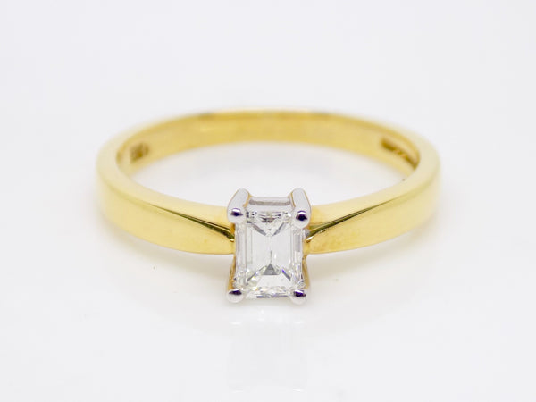 18ct Yellow Gold Emerald Cut Diamond Solitaire Engagement Ring 0.33ct SKU 8803129
